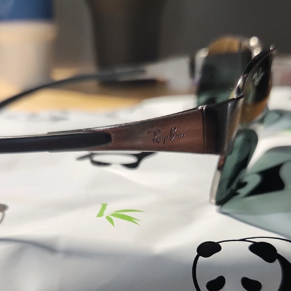 Ray Ban Sunglasses - Picture 2 of 10